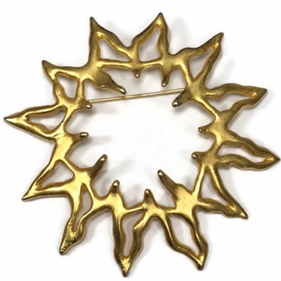 JJ Jewelry - 💲3/15. Gold Tone JJ Sun Brooch